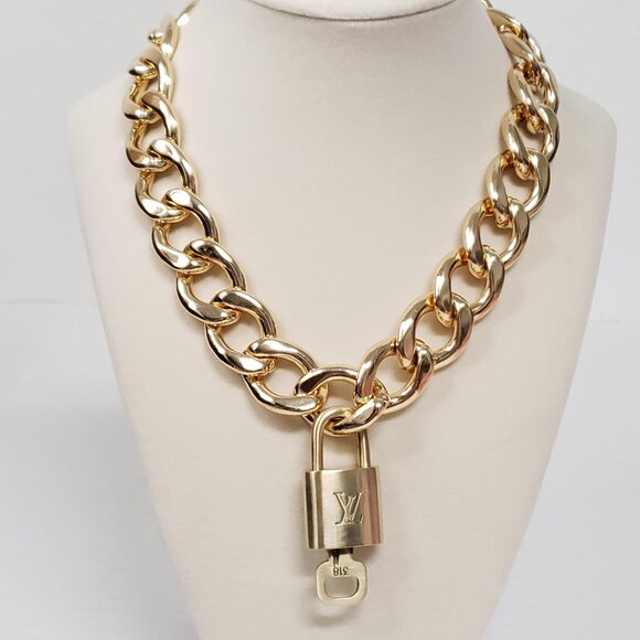 Authentic Louis Vuitton Lock & Key Gold with Unbranded Cuban Style Chain 092925 - Picture 2 of 10